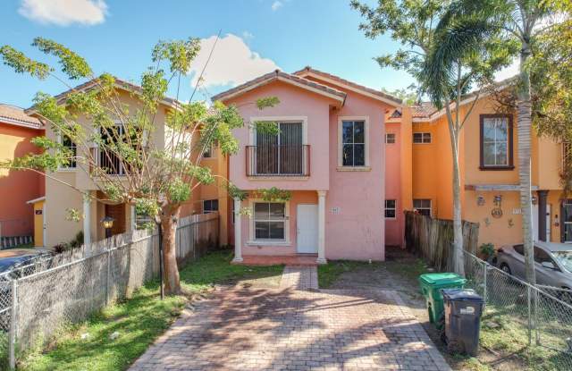 Charming 3BR House in Homestead photos photos