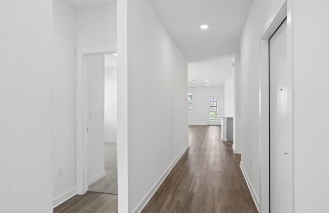 Beautiful 4 bedroom, 2.0 bathroom home in Leander!!! Gallery 4