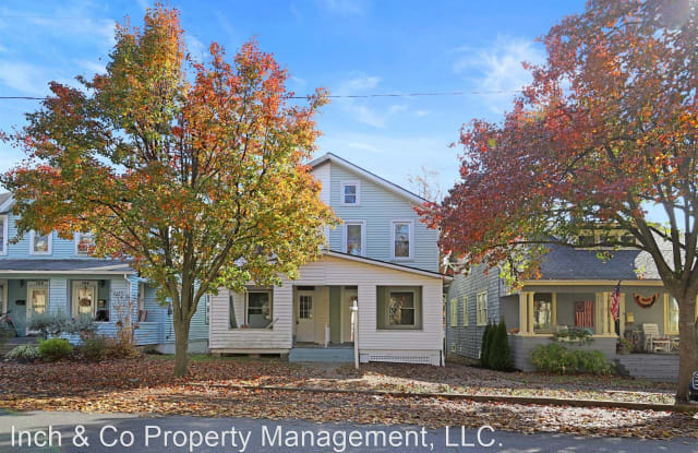 696 Center St - 696 Center Street, Millersburg, PA 17061