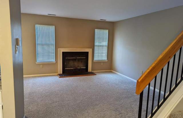 215 SEQUOIA Drive Gallery 2