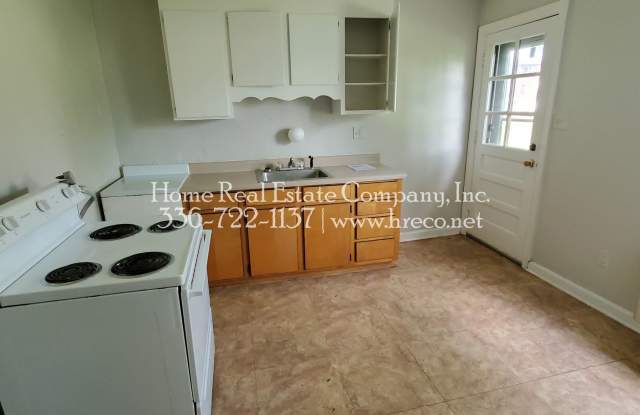 Cambridge Apartments | 605 W. 23rd Street Apt A Gallery 3