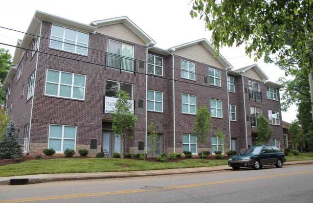 Dundee Place - 2242 Dundee Road, Louisville, KY 40205