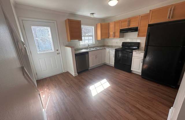 Charming 3BR Townhome in Atlanta photos photos