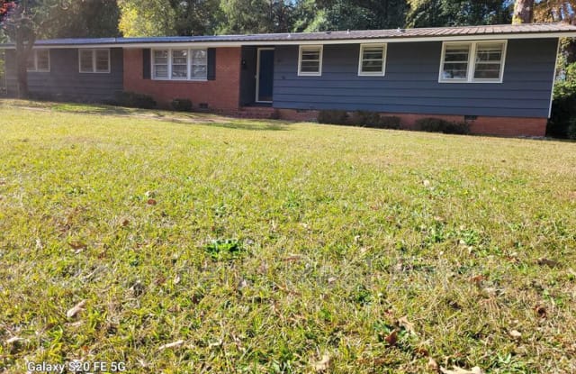 1063 Mohawk Ave - 1063 Mohawk Avenue, Fayetteville, NC 28303