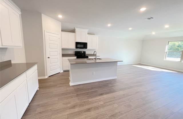 1817 Saint James Place Lane Gallery 3