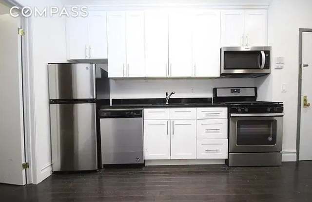 117 Mulberry Street - 117 Mulberry Street, New York City, NY 10013