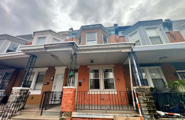 Newly Renovated 3-Bedroom Townhome! Available NOW! photos photos