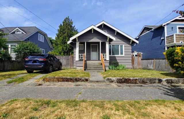 Spacious 2 Bedroom Home in the Pigeon Point Neighborhood of West Seattle photos photos