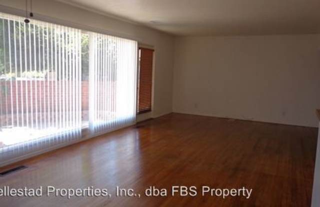 6741 Rolando Knolls Gallery 3