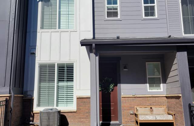 478 Millwall Circle photos photos