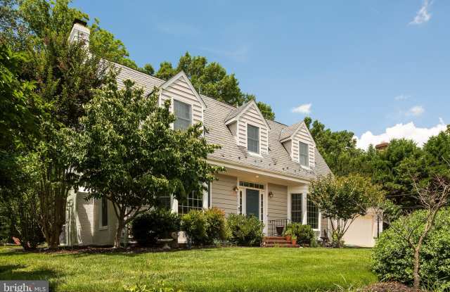 7014 HUNTER LANE Gallery 3