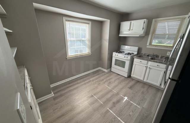 24449 Annapolis Street Gallery 3