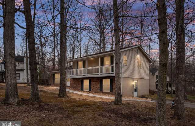 10704 WHIPERWHILL Court N Gallery 3