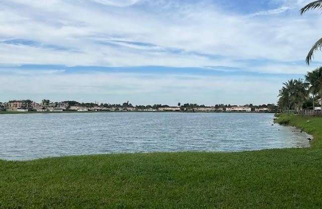 13926 SW 175th Ter photos photos