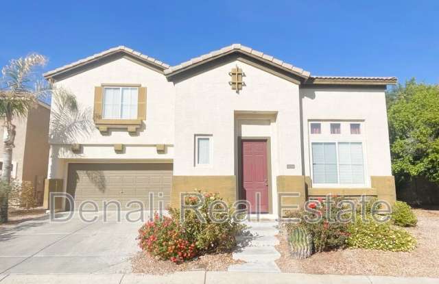 2211 S. Harper photos photos