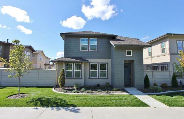 Immaculate Home in Harris Ranch photos photos