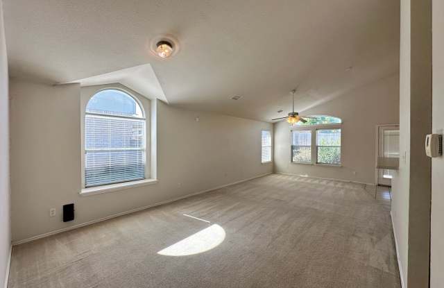 4700 Sydney Harbour Court Gallery 3