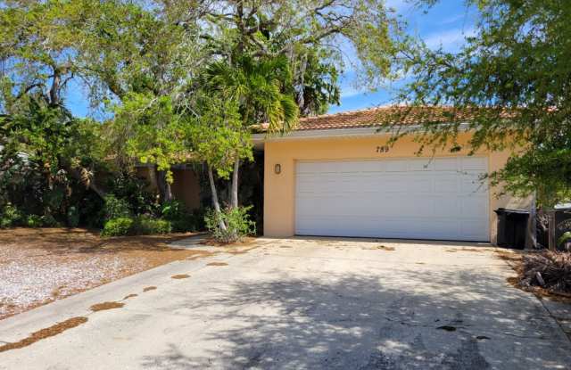 759 Birdsong Ln photos photos