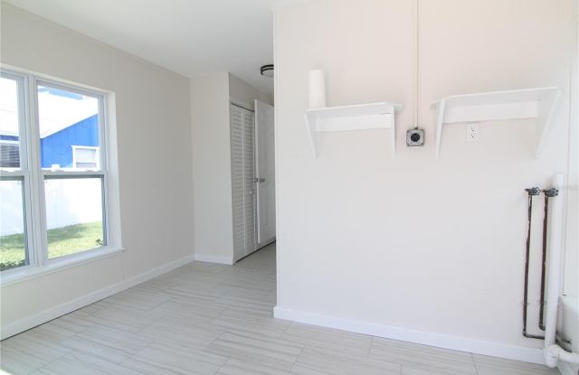 8125 BAYSHORE DRIVE Gallery 4