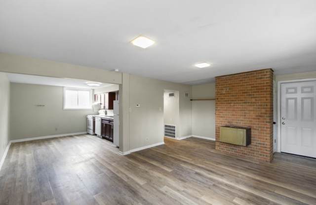 1111 East Genesee Street - 4 Gallery 4