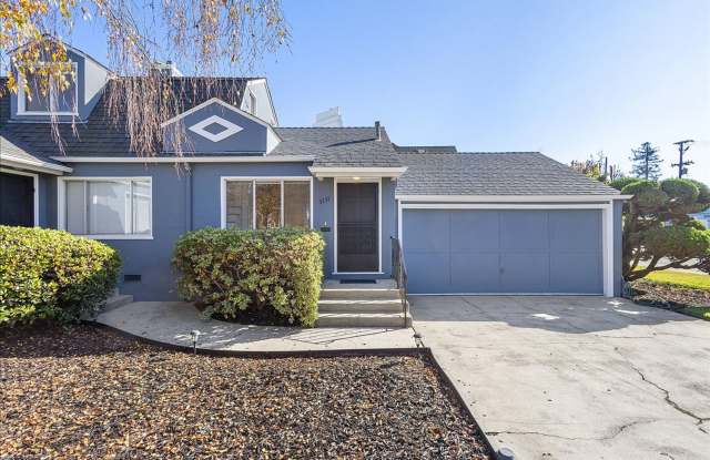 3131 Fernside Blvd - 1 bedroom | 1 bathroom photos photos