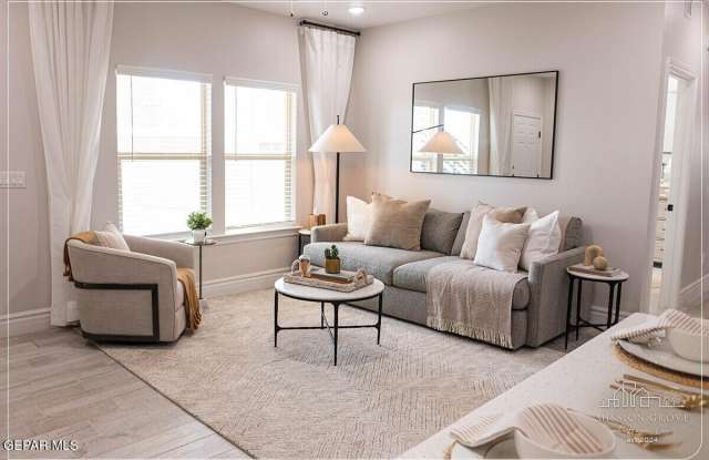 10680 Horn Circle Gallery 3