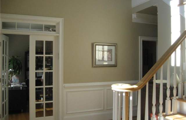 305 Pilgrimage Point Gallery 3