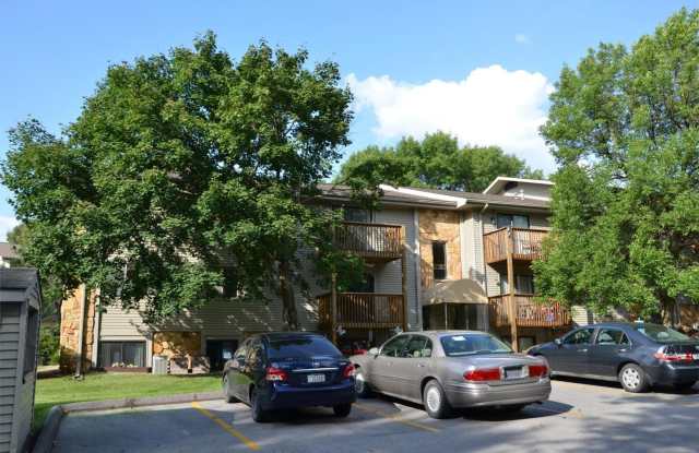 Cornerstone Management LLC (9517 university #20) photos photos