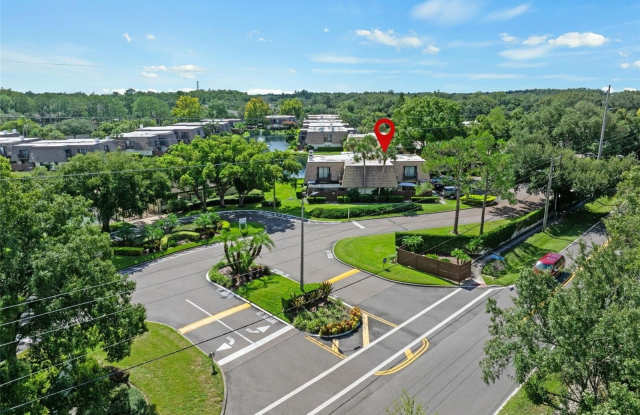 15319 W POND WOODS Drive Gallery 3