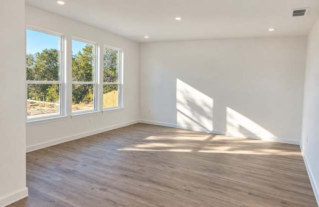928 Apache Ridge Road Gallery 3