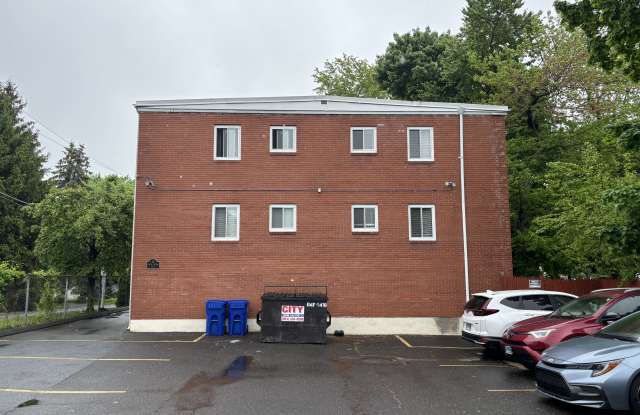12 N Taylor Ave - 12 North Taylor Avenue, Norwalk, CT 06854