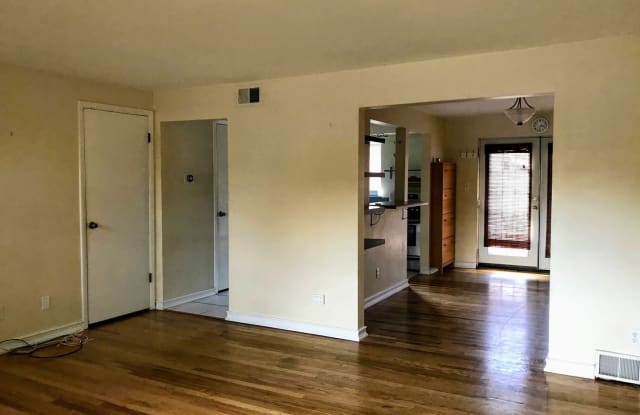 268 S Euclid Ave - 268 South Euclid Avenue, Pittsburgh, PA 15206