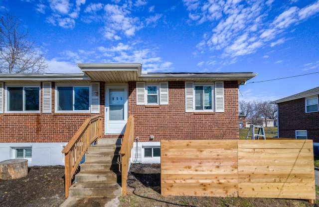 MOVE-IN SPECIAL Gladstone 2BR/1BA photos photos