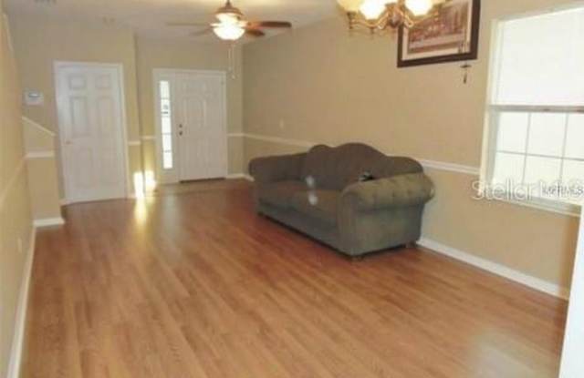 10215 Lakeside Vista Drive Gallery 4