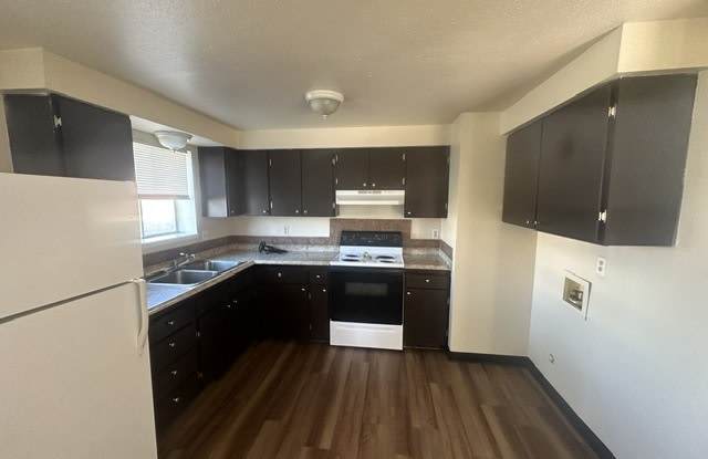 219 23rd Avenue South Gallery 2