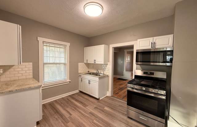 Clean Gem! 6005 N 30th St - 6005 North 30th Street, Omaha, NE 68111