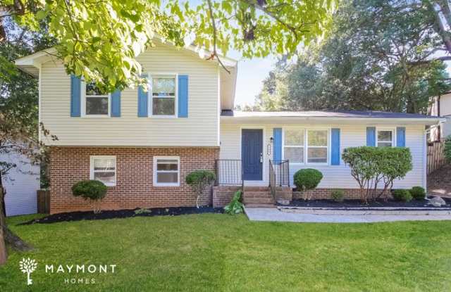 204 Chuckwood Drive photos photos