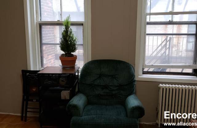 477 Park Dr Gallery 3