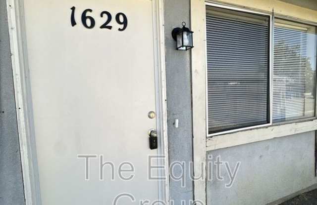 1629 East Douglas Avenue photos photos