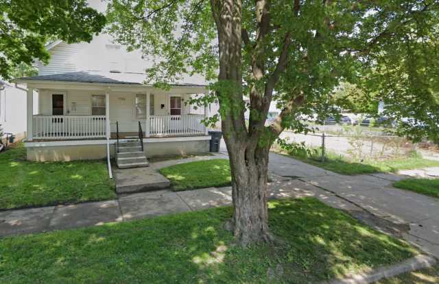 1752 Georgia Ave photos photos