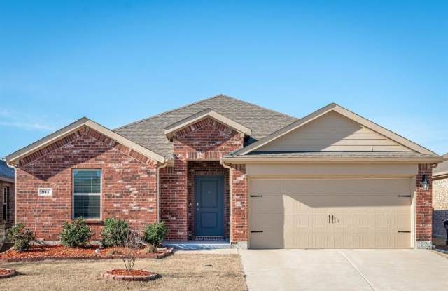 811 Emerald Drive photos photos