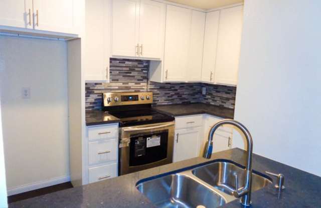 Stunning condo in the Arroyo Villas Community! photos photos