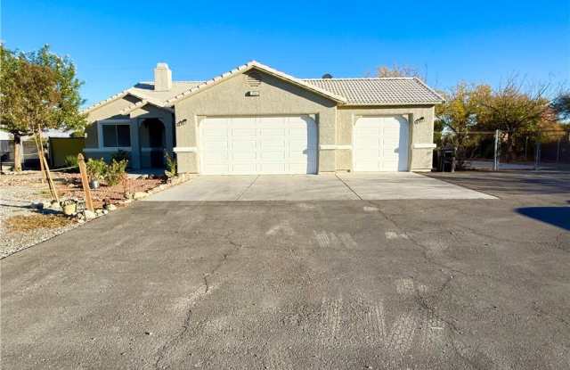 1721 S Blagg Road photos photos