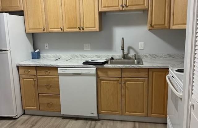 575 Broad St - 575 Broad Street, Weymouth Town, MA 02189