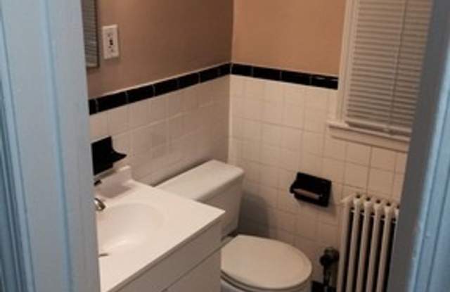 604 12th Street NE photos photos