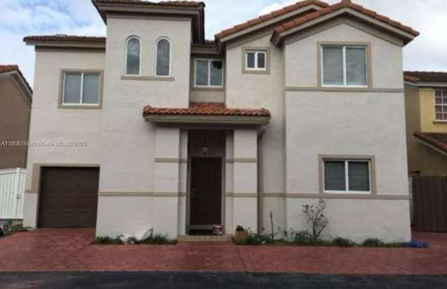 990 NW 126th Path photos photos
