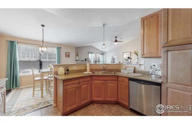 2 Bed 2 Bath With Mountain views photos photos