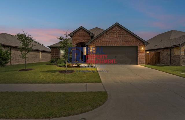 Stunning 4-Bed, 2-Bath Home in a Great Location! Gallery 3