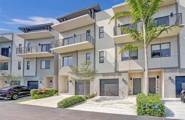 516 SE 1st Cir photos photos