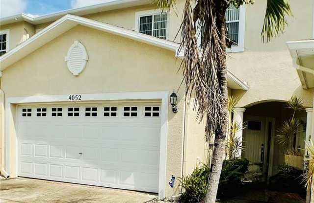 4052 ALAN DRIVE photos photos